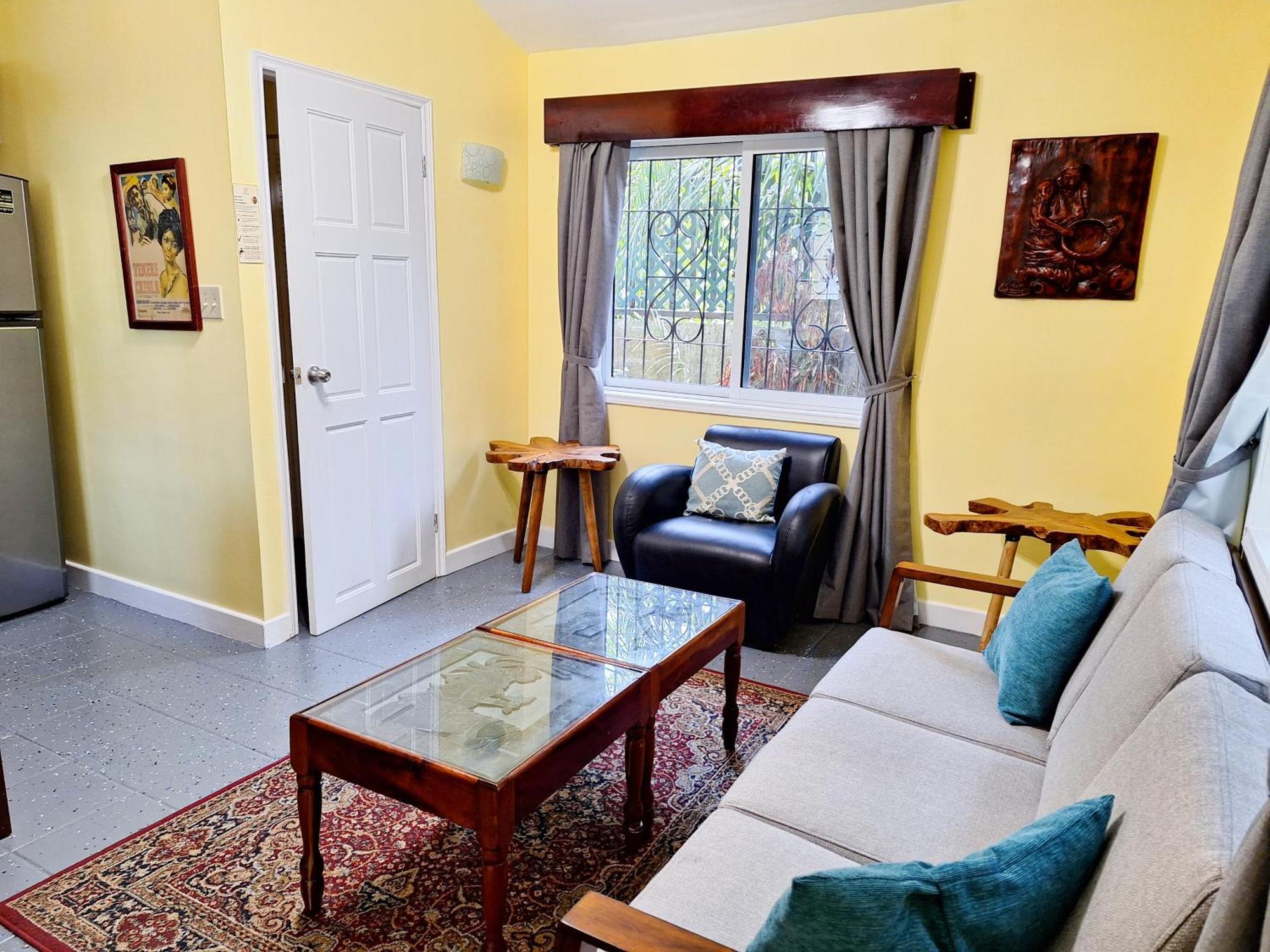 Harbour View Boutique Hotel & Yoga Retreat Белиз Сити Екстериор снимка
